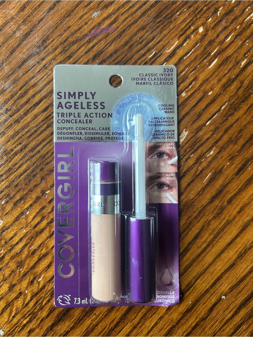 CoverGirl Simply Ageless Triple Action Concealer - Classic Ivory (320)